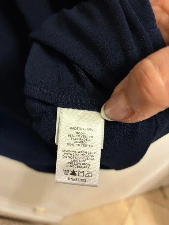 NWT CeCe Navy Floral Sheer Sleeve Blouse Sz M - Picture 8 of 9